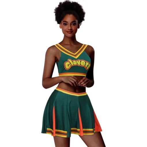 une femme avec le Déguisement cheerleader clovers années 80
