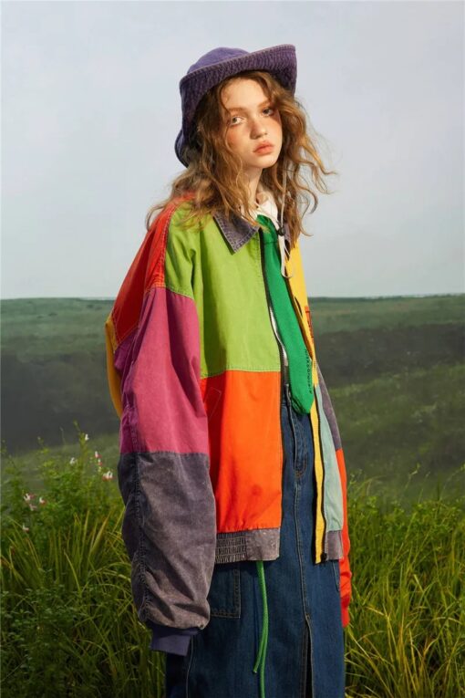 femme avec la Veste Colorblock AYWTER TREND