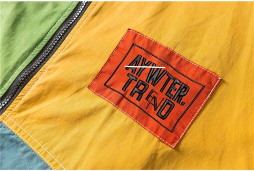 logo sur la Veste Colorblock AYWTER TREND