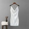 Robe scintillante dos croisé