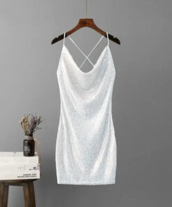 Robe scintillante dos croisé